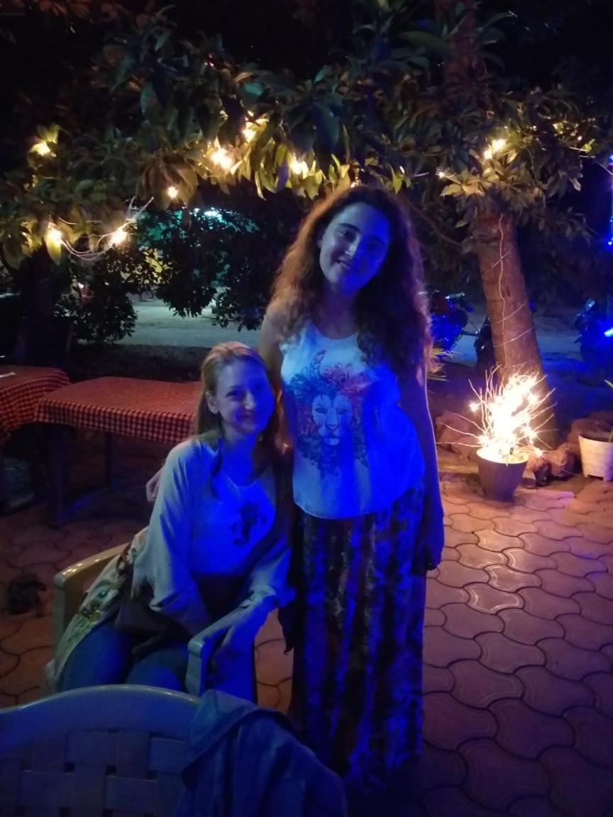 The Peace Hostel - Arambol, Goa Dış mekan fotoğraf